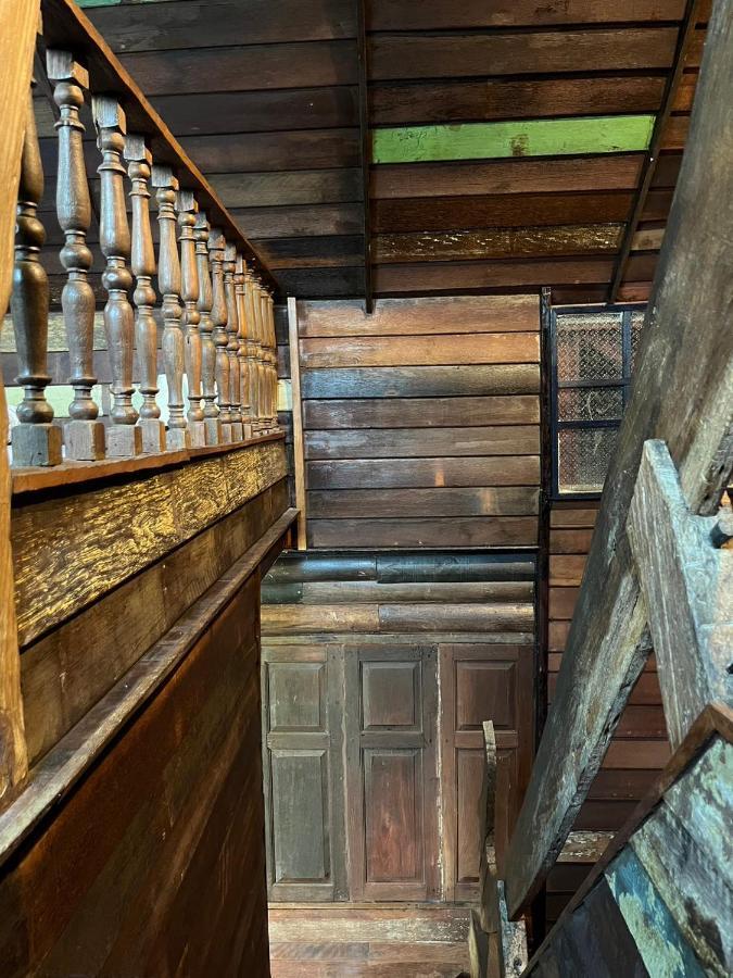 Tamarind Guesthouse Пра Након Си Аютая Екстериор снимка